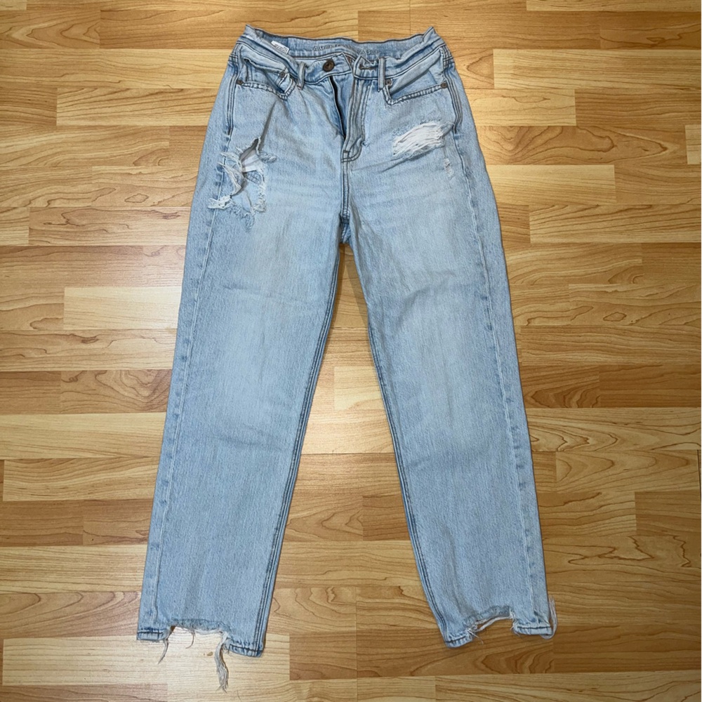 American Eagle Outfitters Light Blue Distressed Ankle Length Boyfriend Jeans